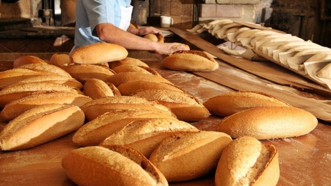 İstanbul'da ekmeğe yüzde 31 zam:  210 gram ekmek 3 TL'ye satılacak 
