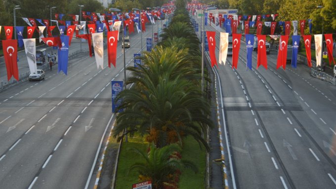 İstanbul'da yarın ve 10 Nisan'da bazı yollar trafiğe kapalı
