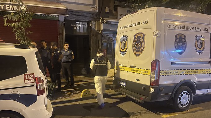 İstanbul'da yaşlı kadın, evinde bıçaklanarak öldürüldü; kızı gözaltına alındı