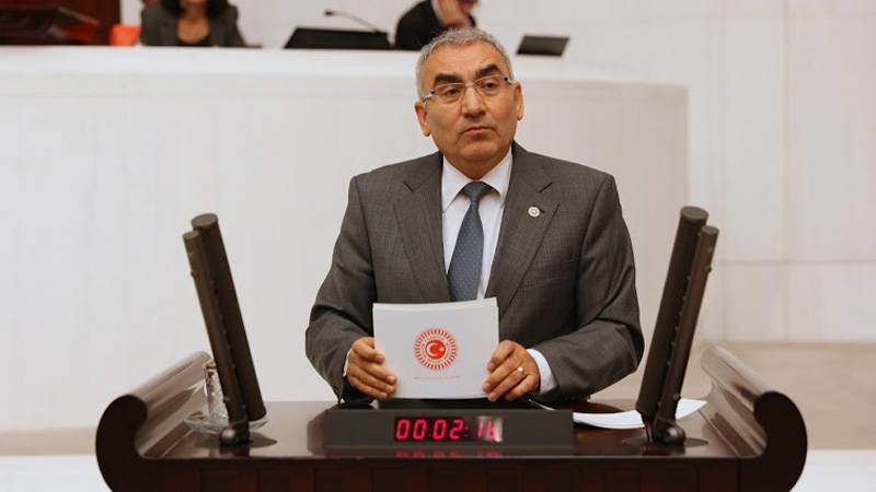 İYİ Parti Ankara Milletvekili Altıntaş istifasını geri çekti