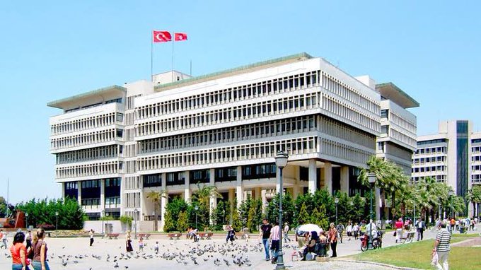İzmir Büyükşehir Belediye binası için yıkım kararı