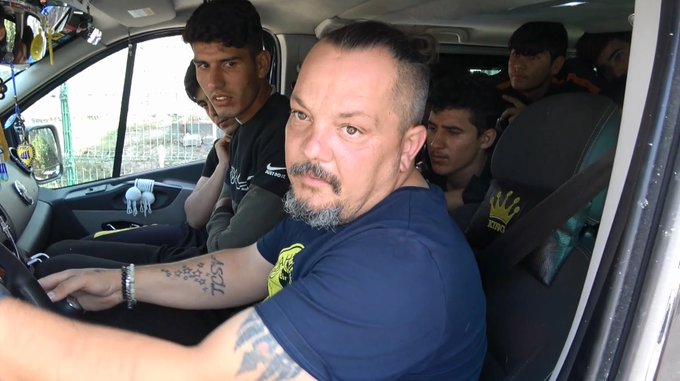 Kaçak göçmenleri taşıyan minibüs sürücüsü: 'Kişi başı 150 TL'ye anlaştık'