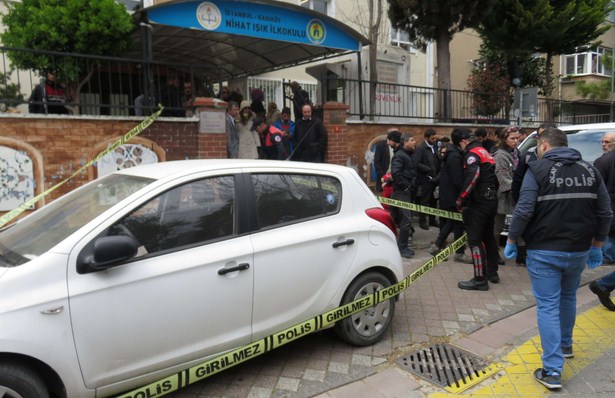 Kadıköy'de 1 kişi bıçaklandı, Esenyurt'ta 7 gözaltı