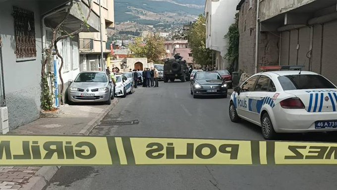 Kahramanmaraş'ta aranan şüpheli 3 polisi vurdu