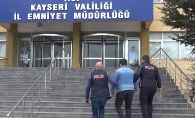 Kayseri'de FETÖ operasyonu: 15 gözaltı 