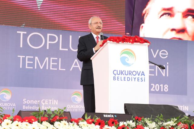 Kemal Kılıçdaroğlu: İstiklal Marşı'na hiç kimse söz edemez