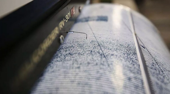 Kerkük'te 4.8 büyüklüğünde deprem: Hakkari ve ilçelerinde de hissedildi