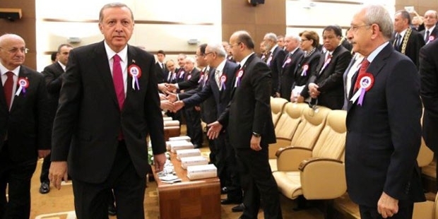 Kılıçdaroğlu: Başkan olunca halkın yüzde yüzünü kapının önüne koyacak