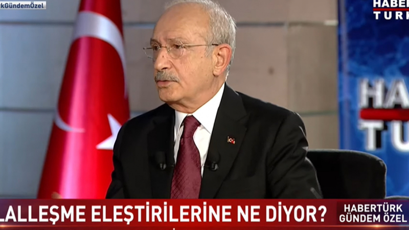 Kılıçdaroğlu: Başörtüsü yasağının doğru olmadığını hayatımın her alanında dillendirdim