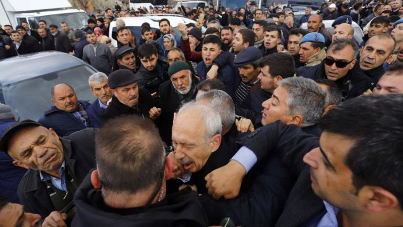 Kılıçdaroğlu’na düzenlenen saldırıyı öven belediye başkan yardımcısı görevden alındı