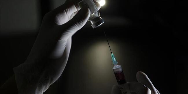 'Koronavirüs aşısı obez kişilerde işe yaramayacak'