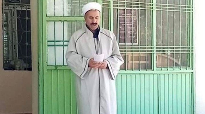 Koronavirüslü cenazeleri yıkama cezası verilen imam öldü