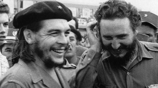 Küba Parlamentosu Fidel Castro'nun son isteğini yerine getirdi