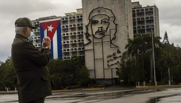 Küba: Rusya’nın kendini savunma hakkı var, devletleri kuşatarak barışı sağlamak mümkün değildir