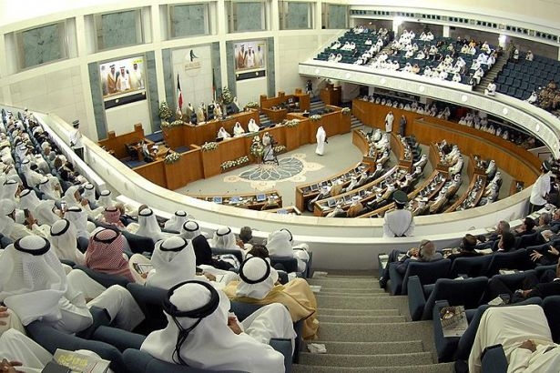 Kuveyt'te meclis feshedildi!