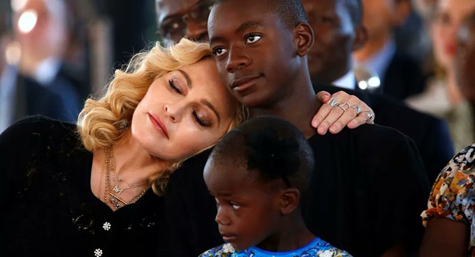 Madonna'nın George Floyd paylaşımı tepki gördü: 'Şimdi ırkçılık bitti kız'