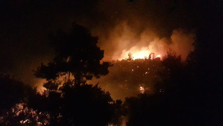 Meteoroloji: Orman yangınlarıyla mücadele eden Antalya'ya yağış bekleniyor