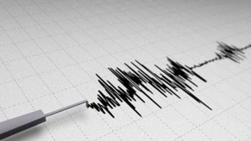 Manisa ve İzmir'de 2 kez deprem!