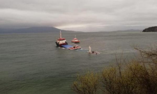 Marmara Adası'nda gemi battı