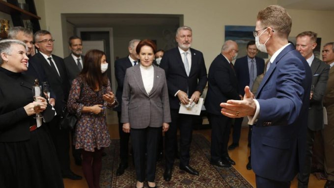 Meral Akşener, AB büyükelçileri ile bir araya geldi