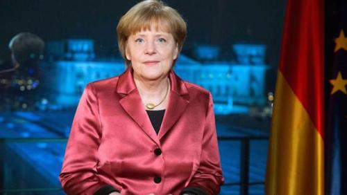 Merkel: İslam karşıtı gösterilerden uzak durun!