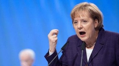 Merkel: Türkiye ve AB'nin karşılıklı olarak taahhütleri yerine getirmeleri gerekiyor