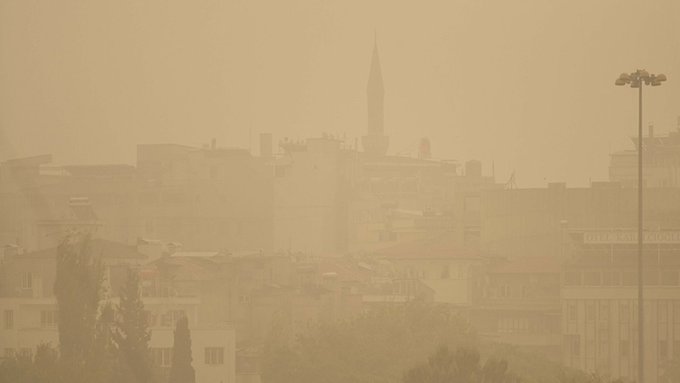 Meteoroloji'den 9 şehre toz taşınımı uyarısı