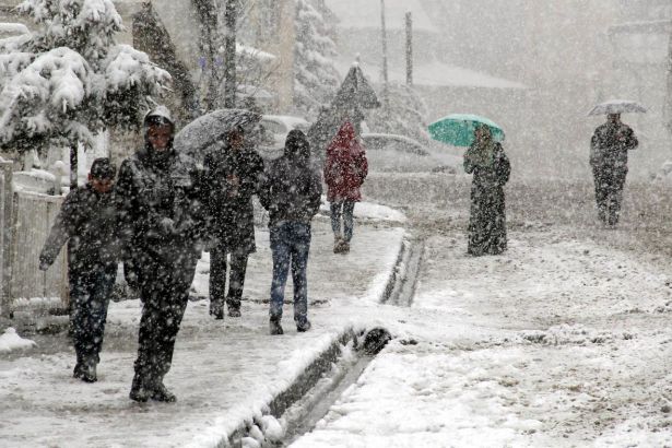 Meteoroloji'den İstanbul için 'kar' uyarısı