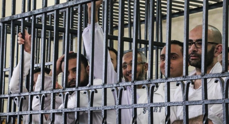 Mısır’da 3 gazeteci hakkında idam kararı!