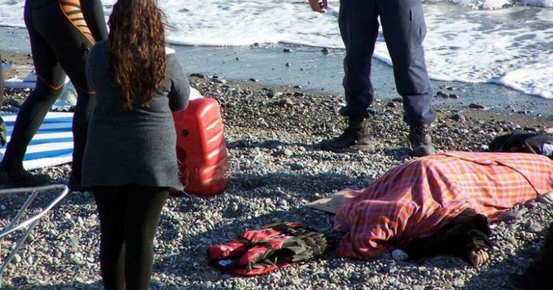 Yunan sularında bot battı! 9 mülteci öldü...