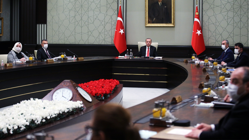 Murat Yetkin: Erdoğan danışmanlarına değil, uzman kişilere danışmalı