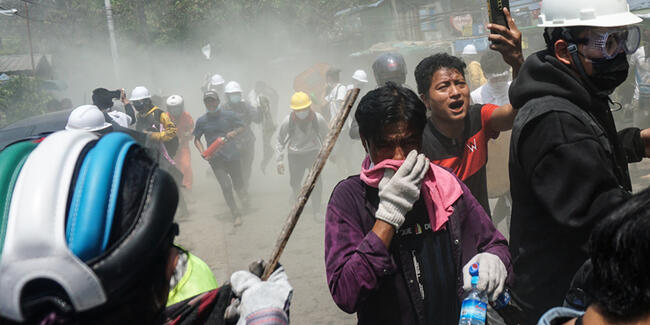 Myanmar'da darbe karşıtı gösterilerde 38 kişi öldü