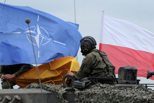 NATO, Polonya'ya zırhlı birlikler yerleştirecek!