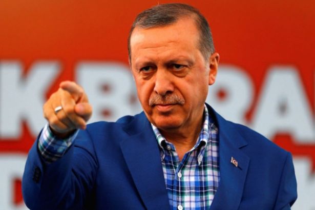 Otobüste yolculuk yaparken 'Erdoğan'a hakaret'ten gözaltına alındı