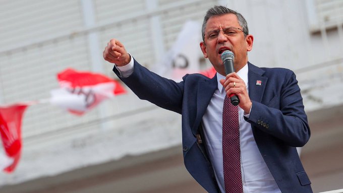 Özgür Özel: Ölümle burun buruna gelmeyen bir CHP Genel Başkanı yoktur; her şey göze alınmıştır 