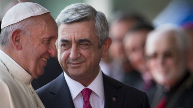Papa, Ermenistan ziyaretinde 'soykırım' dedi!