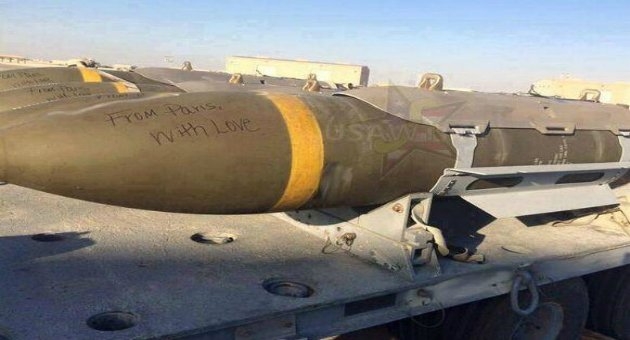 IŞİD'e atılan bombaların üzerine not yazıldı!