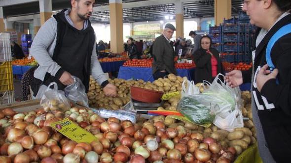 Pazarcı esnafı: Soğanın fiyatı 10 lirayı bulacak