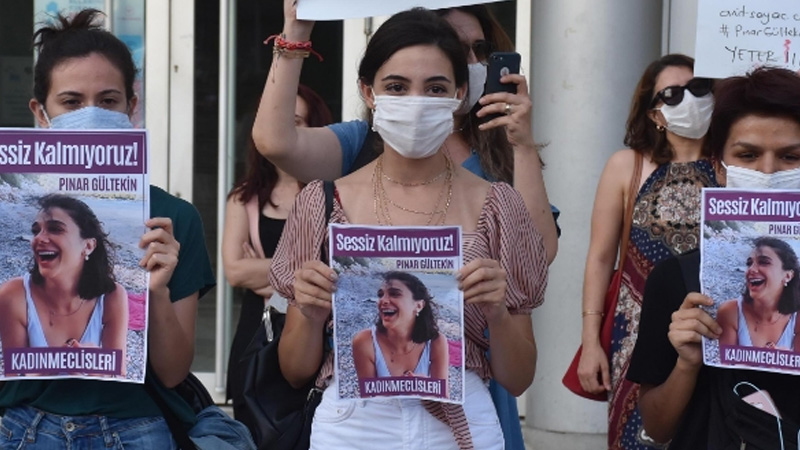 Pınar Gültekin eylemine katılan öğrenci hakkında soruşturma