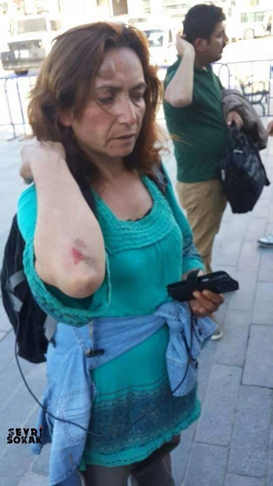 Polis Alınteri muhabirini darp etti Evrensel muhabirini yerde sürükledi!