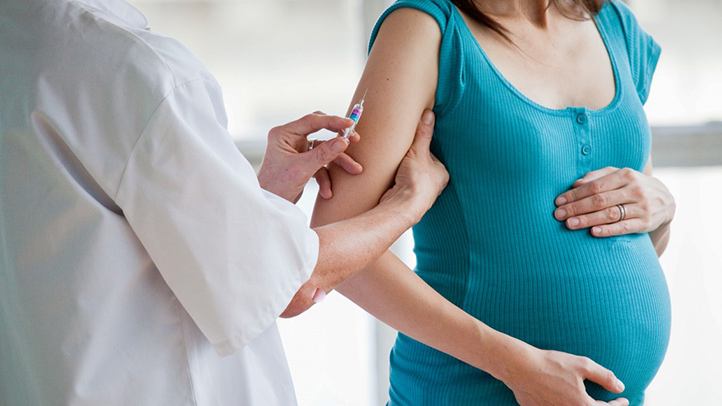 Prof. Dr. Gürgan, hamileleri Covid-19 aşısına karşı uyardı