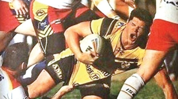 Rugby oynarken penisi yırtıldı!