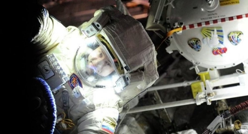 Rus kozmonotlar uzay yürüyüşü yaptı!