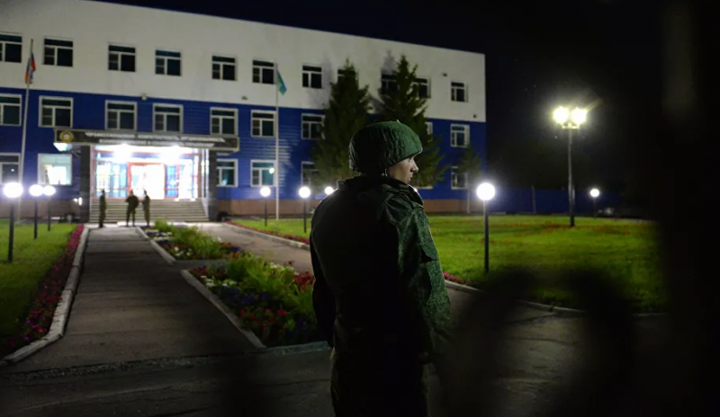 Rusya'da 8 silah arkadaşını öldüren askere 24 yıl hapis
