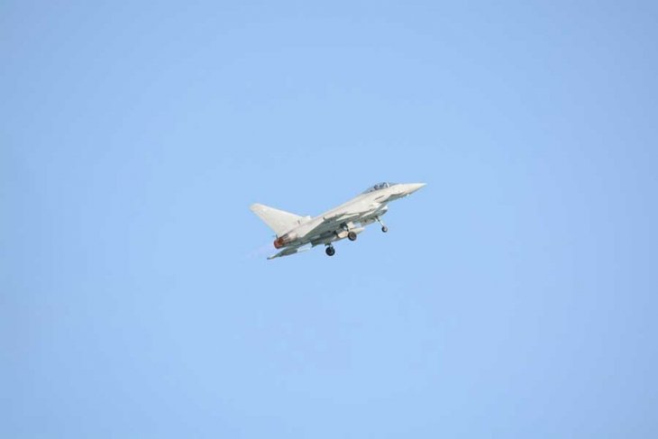 SANA: Suriye’de askeri havaalanına füze saldırısı gerçekleştirildi