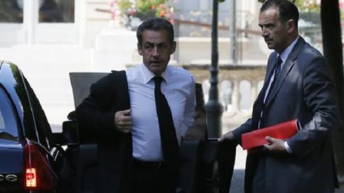 Fransa'da Sarkozy şoku!