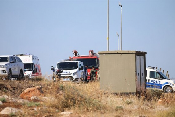 Sığınmacıları taşıyan kamyonet devrildi: 6 ölü, 27 yaralı