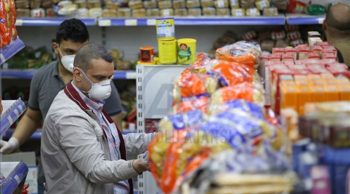 Siirt'te normalleşme kararının ardından market çalışanlarında virüs tespit edildi