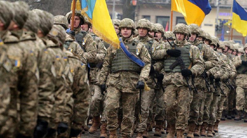 Silah bırakmak isteyen Ukraynalı askerlerin vurulması talimatı