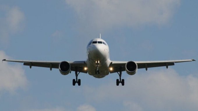 Somali'de insani yardım taşıyan uçak düştü: En az 6 ölü